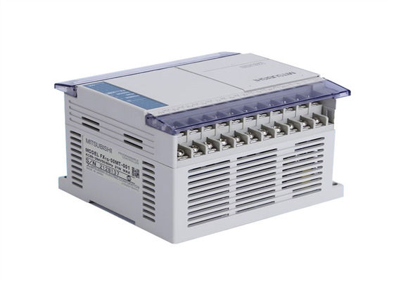 O CONTROLADOR PROGRAMÁVEL DE MITSUBISHI FX1S-30MR-001 24 ENTRADAS DO VDC SOURCE/SINK 16 14 SAÍDAS RETRANSMITE A SAÍDA