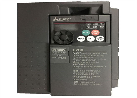 TENSÃO AC PERMISSÍVEL 50HZ/60HZ da 3-FASE 380~480V do INVERSOR da C.A. de MITSUBISHI FR-E740-0.75K-CHT