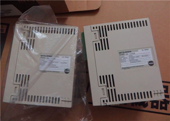 Movimentação servo industrial MR-C40A-UE de Mitsubishi 400W com o motor HC-PQ43-UE 4.5AMP 230V NOVO
