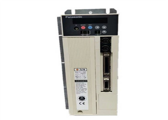 O servo industrial de MDDA203A1A conduz Panasonic 3 C.A. da fase 106 V