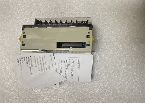 A automatização de CJ1W-AD081-V1 Omron e a série da segurança CJ ENTRARAM O ANALÓGICO do MÓDULO 8