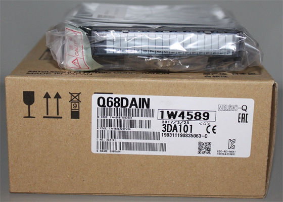 ANALÓGICO do CANAL do MÓDULO 8 do PLC de MITSUBISHI Q68DAIN PARA FORA do módulo de fonte de alimentação redundante ATUAL