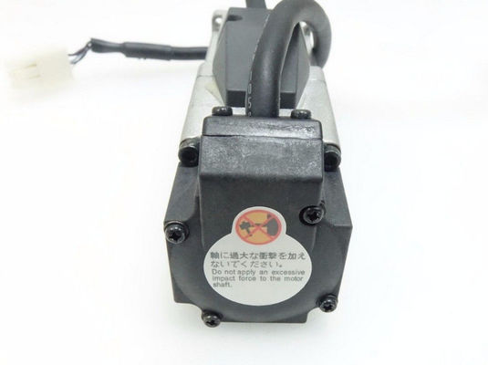 MUMA012P1T PANASONIC Minas E servo motor incremental 100W de 1,89 polegadas