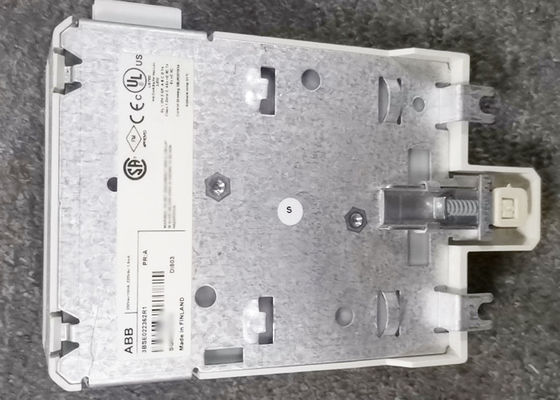 Canais isolados galvânicos entrados do módulo de 3BSE022362R1 DI803 Digitas individualmente.