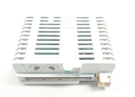 Sistemas de controlo 800xA I-O Module da entrada 24V S/R 16ch ABB de 3BSE020836R1 DI840 Digitas