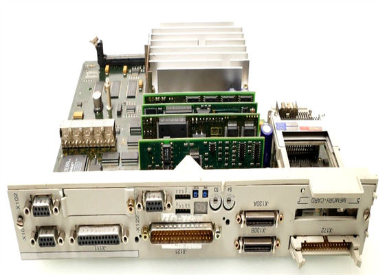 6FC5357-0BB23-0AE0 SIEMENS SINUMERIK 840D/DE NCU 572.4 processador AMD K6-2 sem memória de software do sistema