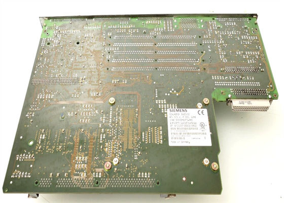 6FC5357-0BB23-0AE0 SIEMENS SINUMERIK 840D/DE NCU 572.4 processador AMD K6-2 sem memória de software do sistema