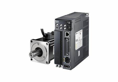 O motor de Omron ASDA-B3 acelera a 6000 RPM e ao bocado máximo dos apoios 24 de 350% incremental