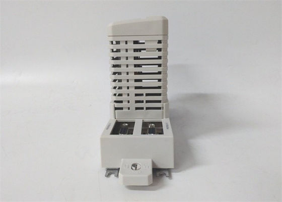 Módulo 10Base2 dos ethernet do módulo EI801F dos ethernet da C.A. 800F de ABB EI801F 3BDH000015R1