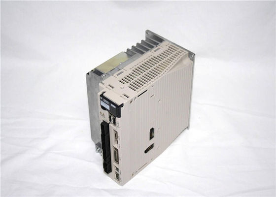 Yaskawa SGDV-3R5D11A AC 220V Servo Drive Potente Servo Drive
