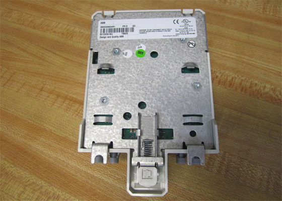 Novo módulo de entrada e saída ABB S800 3BSE036634R1 TB825 Multi Mode Modulebus Optical Media Coverter