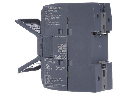 O ANALÓGICO DO MÓDULO DE LÓGICA SIMATIC DE SIEMENS 6ES7231-4HD32-0XB0 S7-1200 ENTROU A MANUTENÇÃO PROGRAMADA 1231
