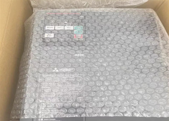 Inversor variável Mitsubishi 200-240 V trifásico da frequência FR-F820-37K-1