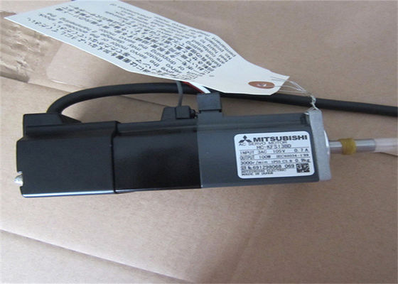 Servo motor industrial HC-KFS13BL-S16 3AC 105V 0.7A da C.A. de Mitsubishi 100W