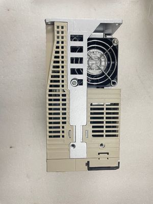 Yasakawa SGDA-04AS   O servo motor da C.A. conduz 0,53 FONTES de ALIMENTAÇÃO de HP 200 V