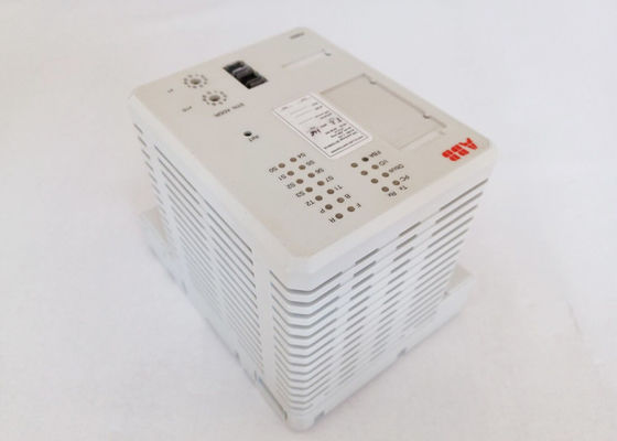 Controlador Processor Module S800 do legado de 3BSE010796R1 PM825 AC80