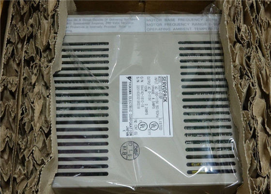 Yasakawa SGDA-01VP   A movimentação 100W 0.13HP do servo motor da C.A. avaliou a capacidade