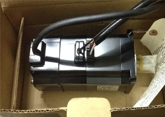 Mitsubishi Electric HC-MF série HC-MF23BK-UE AC SERVO MOTOR 200W 120V 1.5A NOVO