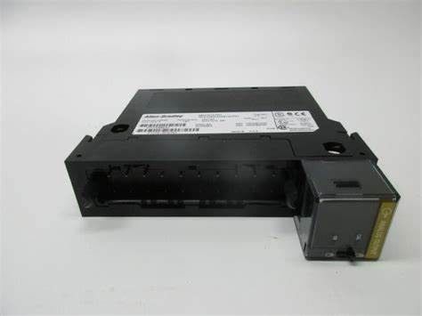 1756-OF8 AB   Módulo de saída análoga da definição 15bit