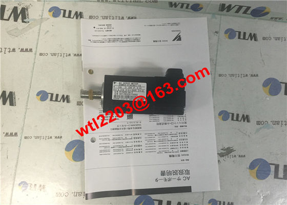 Servo motor industrial SGMAS-01ACA61-Y2 150W 200V da C.A. de Yaskawa brandnew