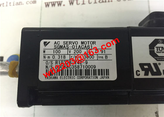 Servo motor industrial SGMAS-01ACA61 100W 200V da C.A. de Yaskawa BRANDNEW