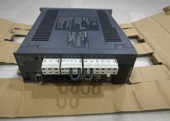 Amplificador MR-J3-100B-RJ006 2.5A 200-230VAC de Mitsubishi 1KW movimentação servo industrial de 3 fases