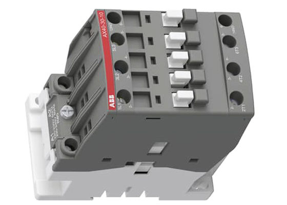 Tensão 230V do contator 1SBL321074R8010 do bloco AX40-30-10-80 baixa