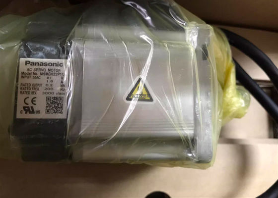 Servo motor industrial 200W 3000 RPM 100V de MSMD041P1T Panasonic