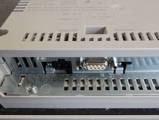 O MB de SIEMENS 6AV6642-0Because01-1AX1 128/SD 0,24 máximo Um MB da C.C. 512 32 KB integrou o flash