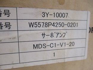 Do controle servo da linha central da unidade do amplificador de MDS-C1-V1-20 2.0KW Mitsubishi controlador programável