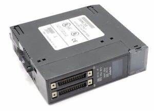 GE   IC693MDL740 é um módulo 12/24 de positivo do módulo de saída 740 da C.C. da lógica 12/24 de volt de C.C.