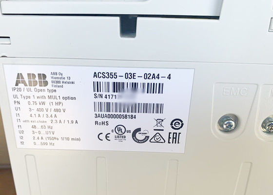A C.A. da baixa tensão ACS355-03E-02A4-4 conduz 3AUA0000058184 0.75kW 2.4A