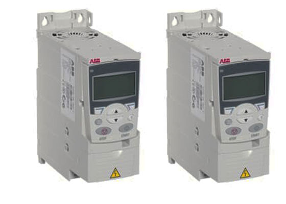 ACS355-03E-07A3-4 3AUA0000058188 Conversor de frequência de accionamento de máquinas