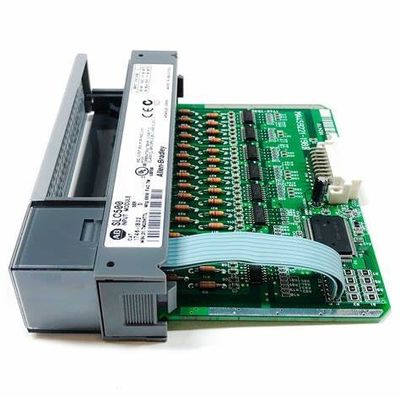 1746-IB32 AB Rockwell Automation Digital DC Input Module Voltagem de entrada 24VDC