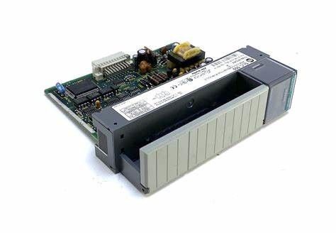 1746-NO4I Módulo de saída analógica de automação AB Rockwell SLC 500