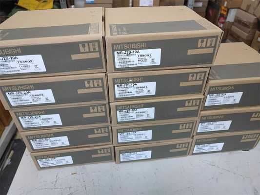 YASKAWA SGDH-08AE INDUSTRIAL SERVO DRIVER 750W 1N M 3000RPM NIB Novo Original