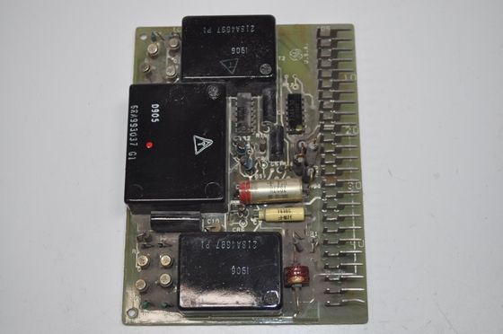 Tabela de controlo do isolador de tensão FANUC IC3600AVIC1 concebida pela General Electric