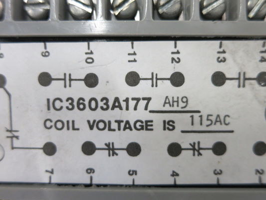 Relais IC3606SANB1 desenvolvidos pela General Electric para as séries Mark I e Mark II