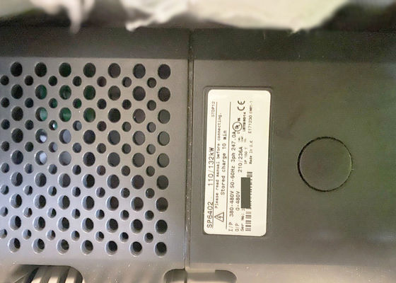 SP6402 Abb Conversor de frequência 110/132KW Técnicas de controlo Unidrive 380-480V 50/60HZ 3PH
