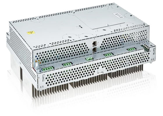 3HAC029818-001 DSQC 663 Componentes do robô Unidade de accionamento IRC5P Módulo de controlo de pintura