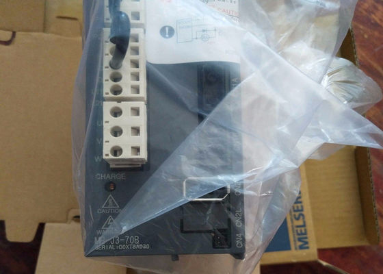 Mitsubishi Industrial Servo Drives MR-J3-70B 3.8AMP 750W 200V SSCNET 3PH Amplificador