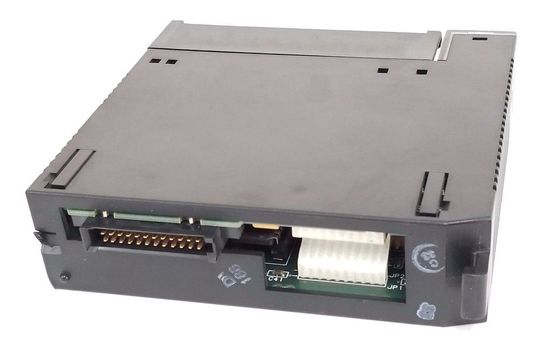 IC693ALG223 GE Fanuc Dezesseis canais de entrada de ponta única 90-30 Série módulo de entrada de corrente analógica