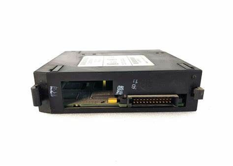 GE IC693DSM302 ligação de E/S através e 1 a 134,217,727 unidades de utilizador por segundo