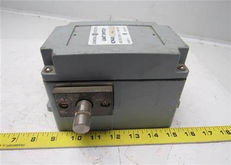 GE IC9445A200AB 120/240 VAC ou 125 VDC uma saída +5VDC 24 módulos de entrada VDC