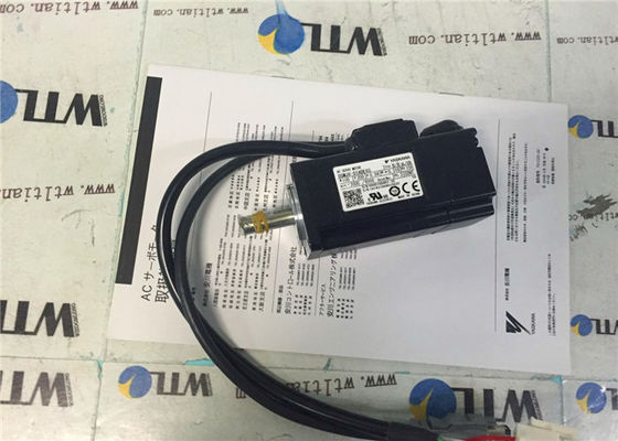 Yaskawa AC Industrial SGMJV-01ADE6S 100W 200V 3000RPM NOVO