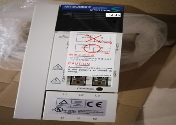 Mitsubishi Servo Driver MR-J2S-60A-S046 Amplificador Industrial 3.2A 3PH 200-230VAC NOVO
