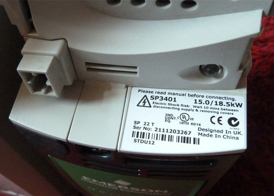 Técnicas de controlo Nidec Unidrive SP SP3401 400V 15KW/18.5KW 25HP Novo original