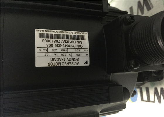Yaskawa AC Industrial SGMGV-13ADA61 1300W 200V 3000RPM NOVO