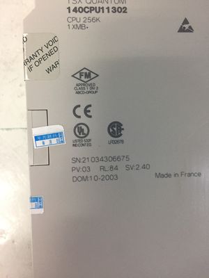 CPU PLC Quantum Modicon com memória executiva 140CPU11302