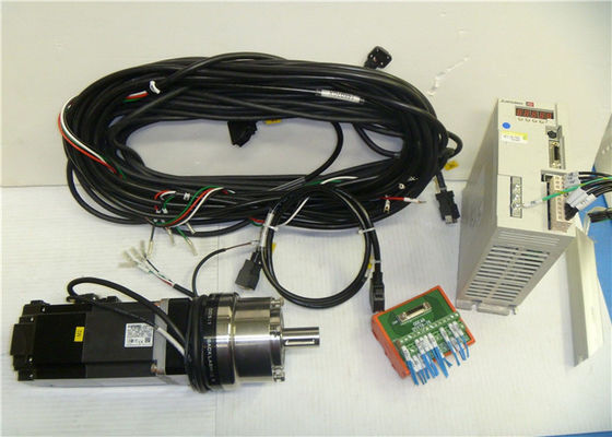 750W AC Servomotor HF-KE73BW1-S100 Controlador MR-E-70A-KH003 NOVO
